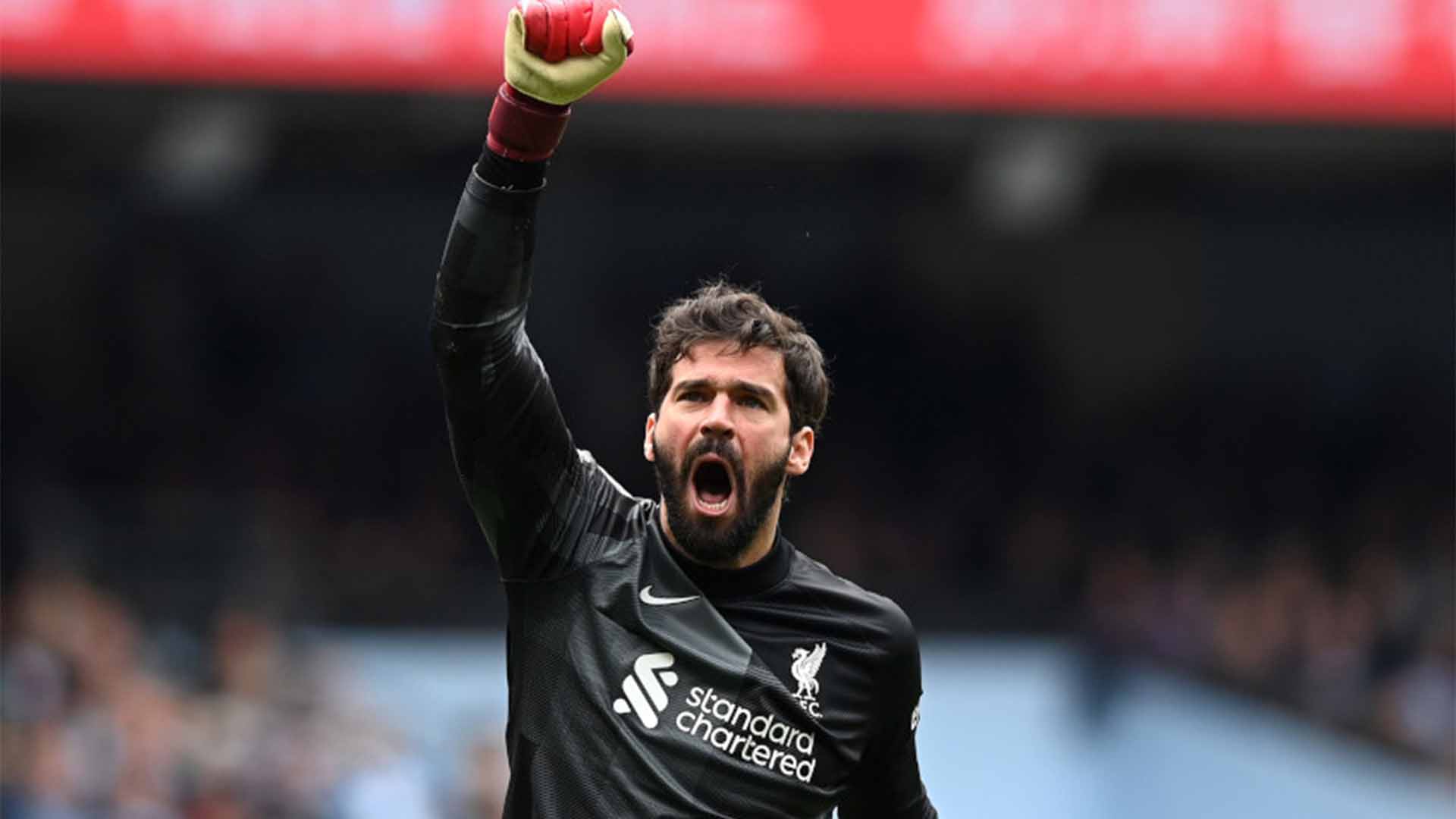 Alisson Absen Bela Liverpool Hingga November Usai Cedera Hamstring