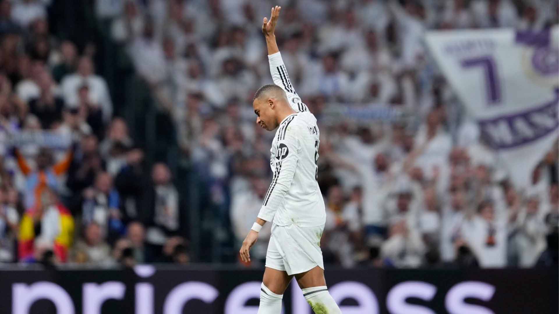 Ancelotti Akui Mbappe Pantas Dapat Kartu Merah