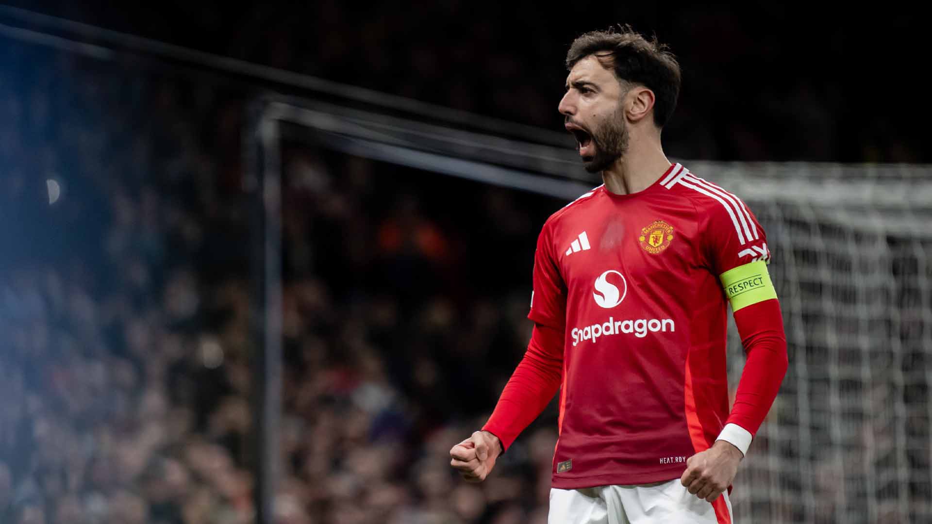 Fernandes Bulatkan Tekat Juara Europa League usai Dapat Pesan dari Fans