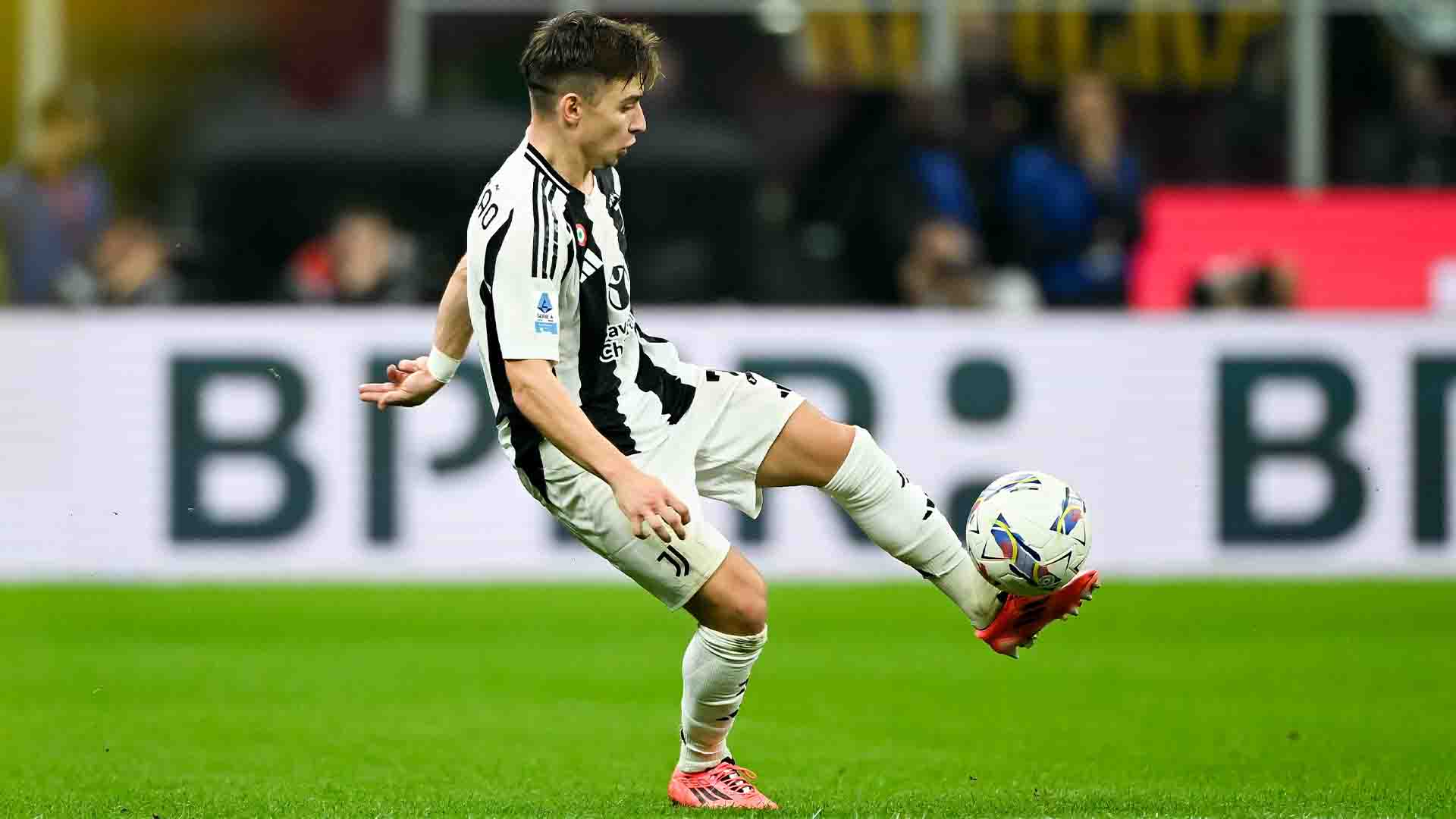 Juventus Capai Kesepakatan €32 Juta untuk Permanenkan Conceição dari Porto