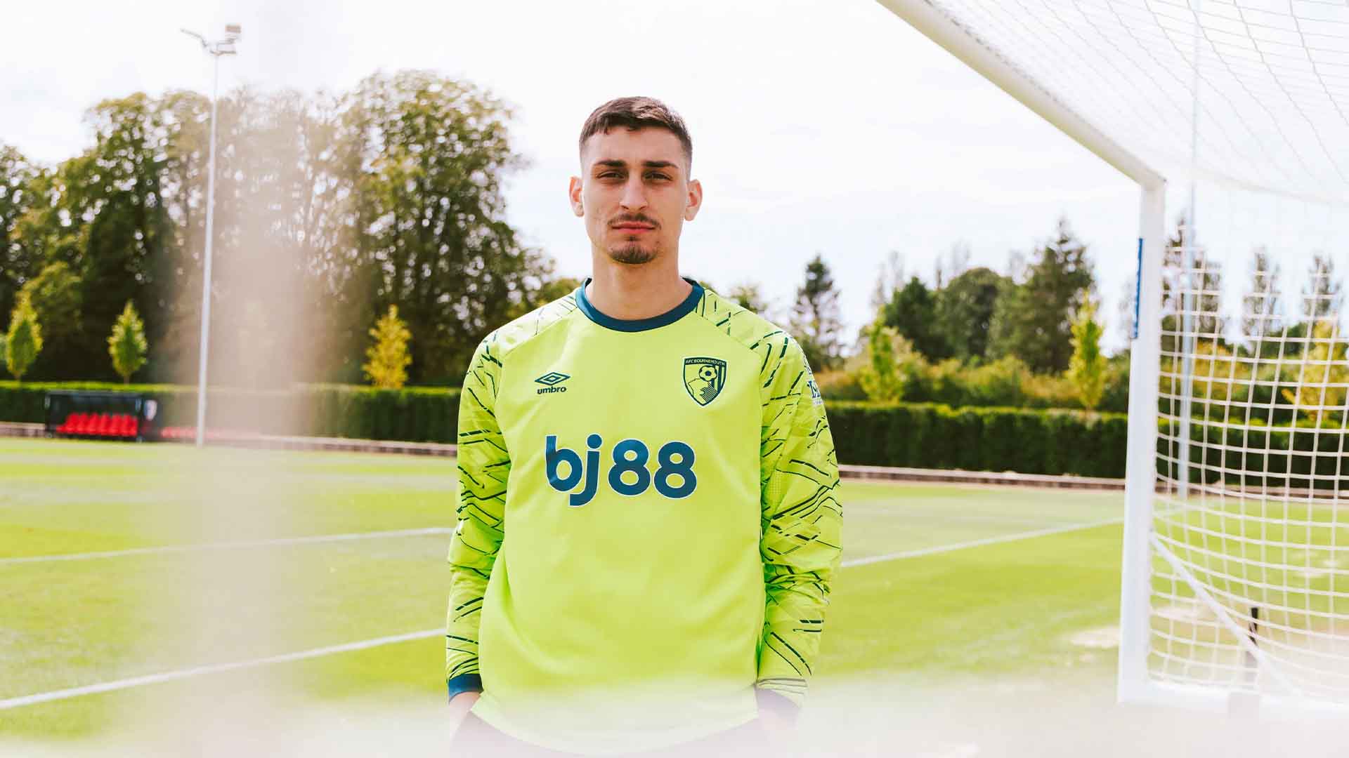 Bournemouth Resmi Dapatkan Kiper Chelsea Djordje Petrovic