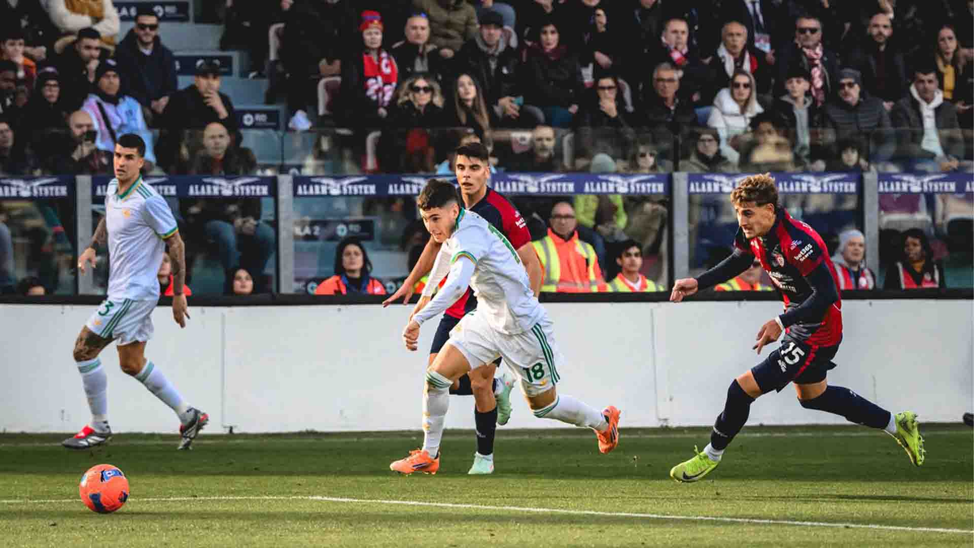 Cagliari Bikin Kejutan Kalahkan Roma 1-0