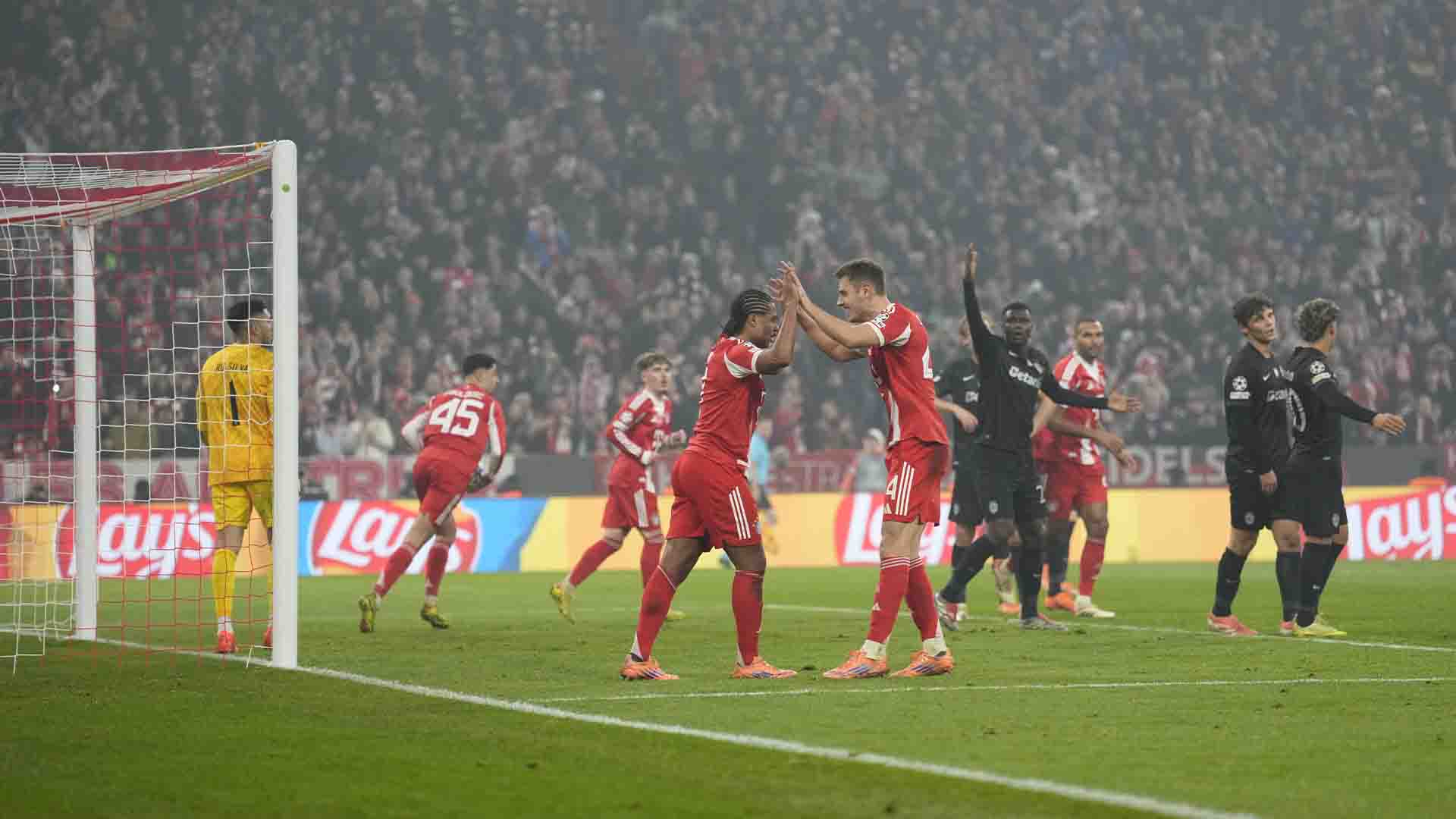 Karl Cetak Rekor, Bayern Menang Comeback 3-1 atas Sporting