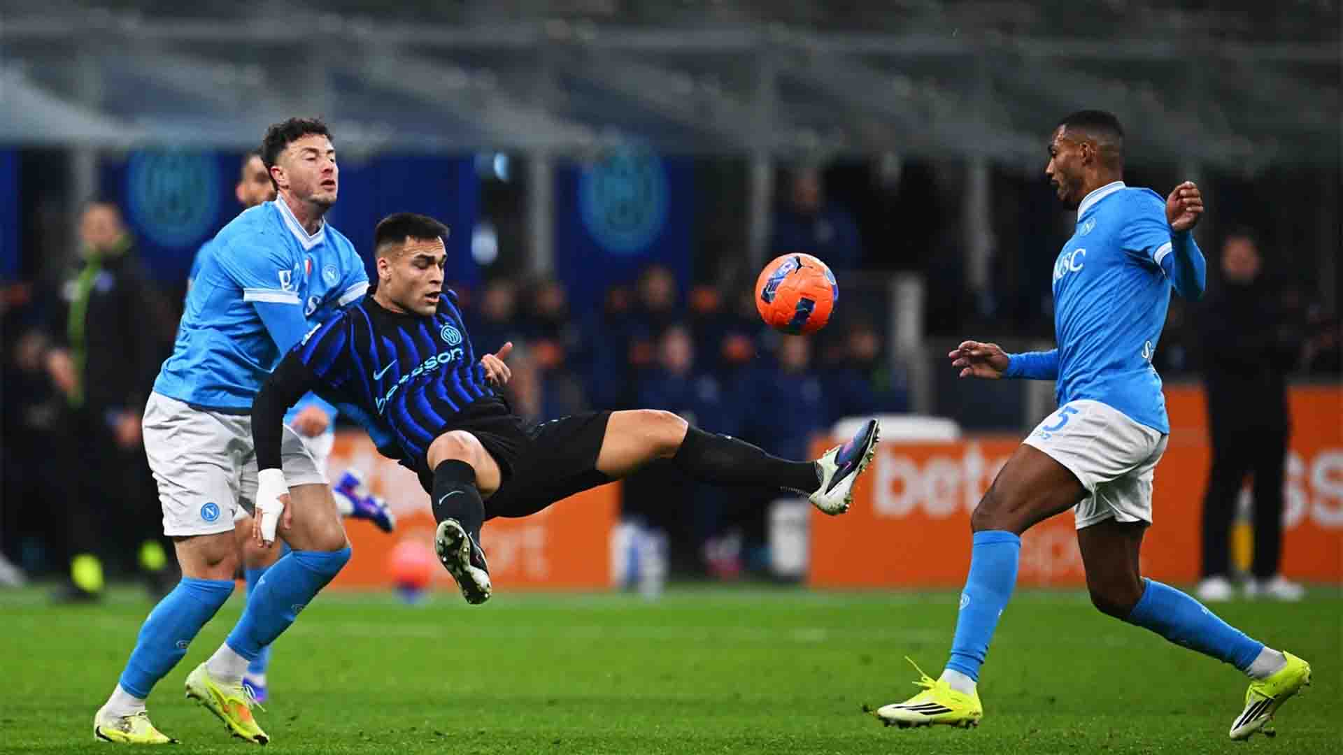 Inter 2-2 Napoli: Brace McTominay Gagalkan Kemenangan Nerazzurri