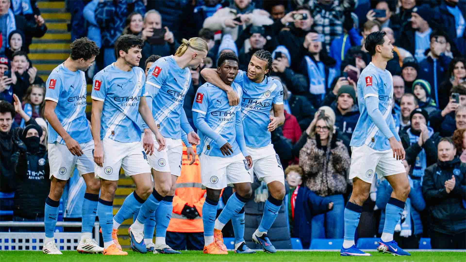 "Saya Tidak Bisa Tidur": Guardiola Waspadai Hobi Gol Menit Akhir Newcastle