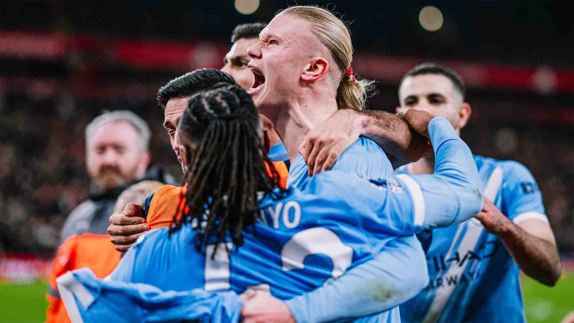 Manchester City Comeback Dramatis, Tekuk Liverpool 2-1 di Anfield