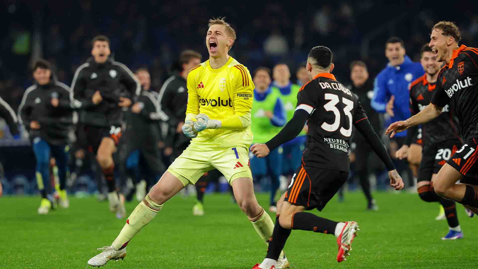 Coppa Italia: Como Menuju Semifinal usai Singkirkan Napoli Lewat Adu Penalti