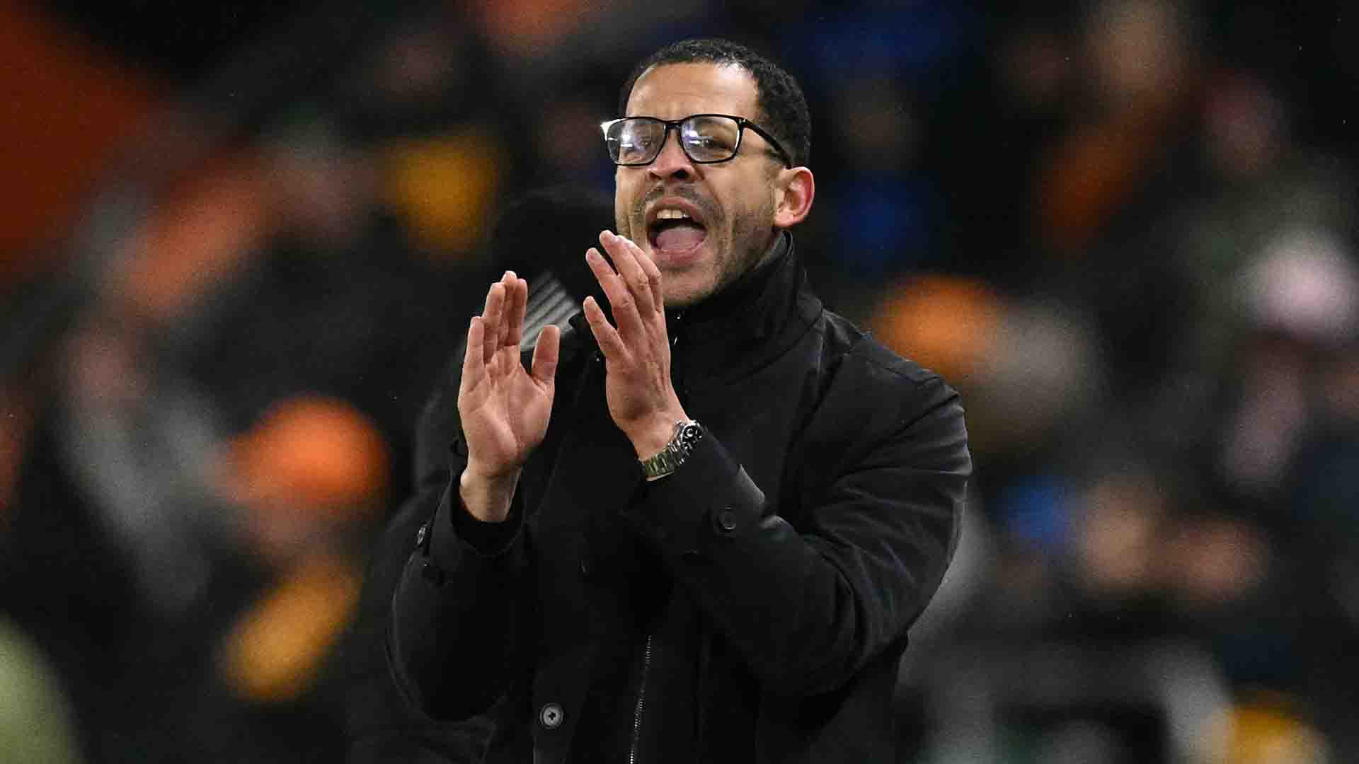 Rosenior Akui Tanggung Jawab, Klaim Tetap Dapat Dukungan Penuh Pemilik Chelsea