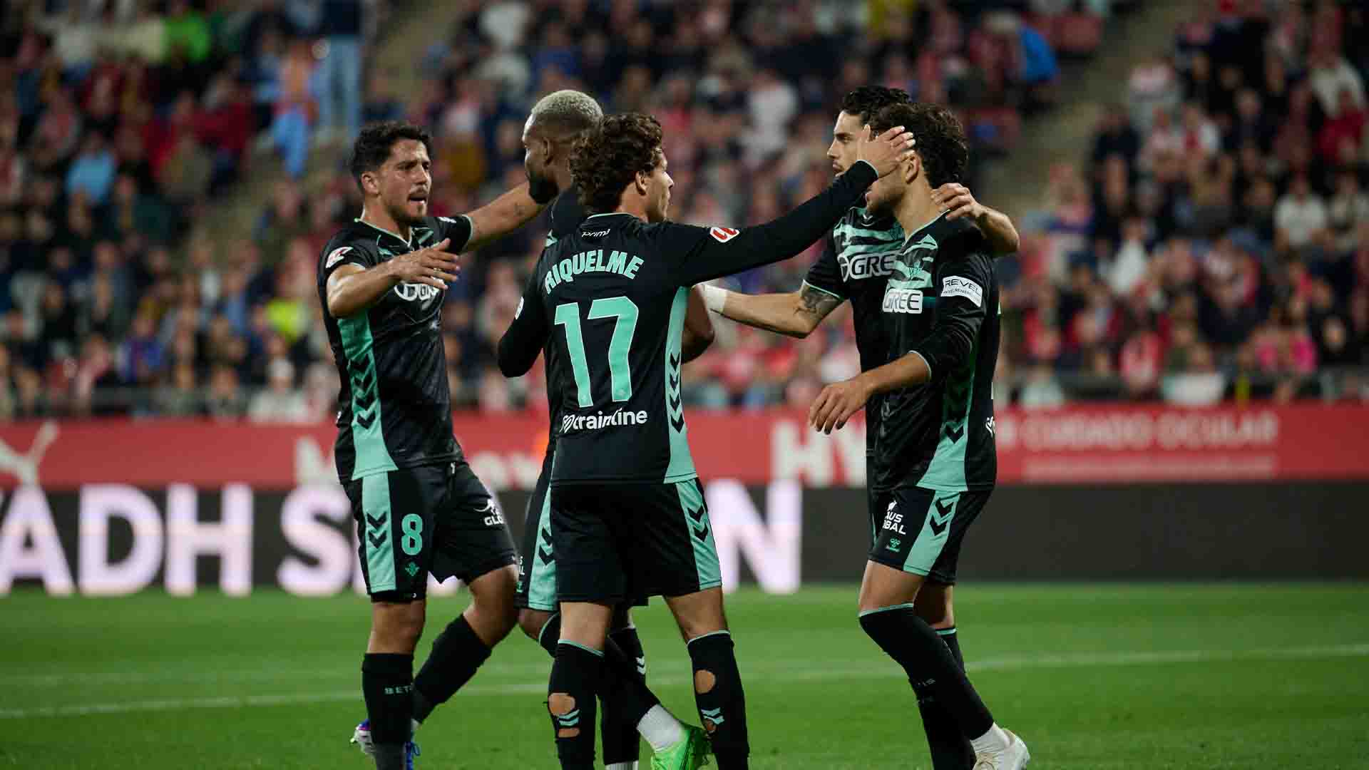 Riquelme Pastikan Kemenangan Dramatis Real Betis 3-2 di Kandang Girona