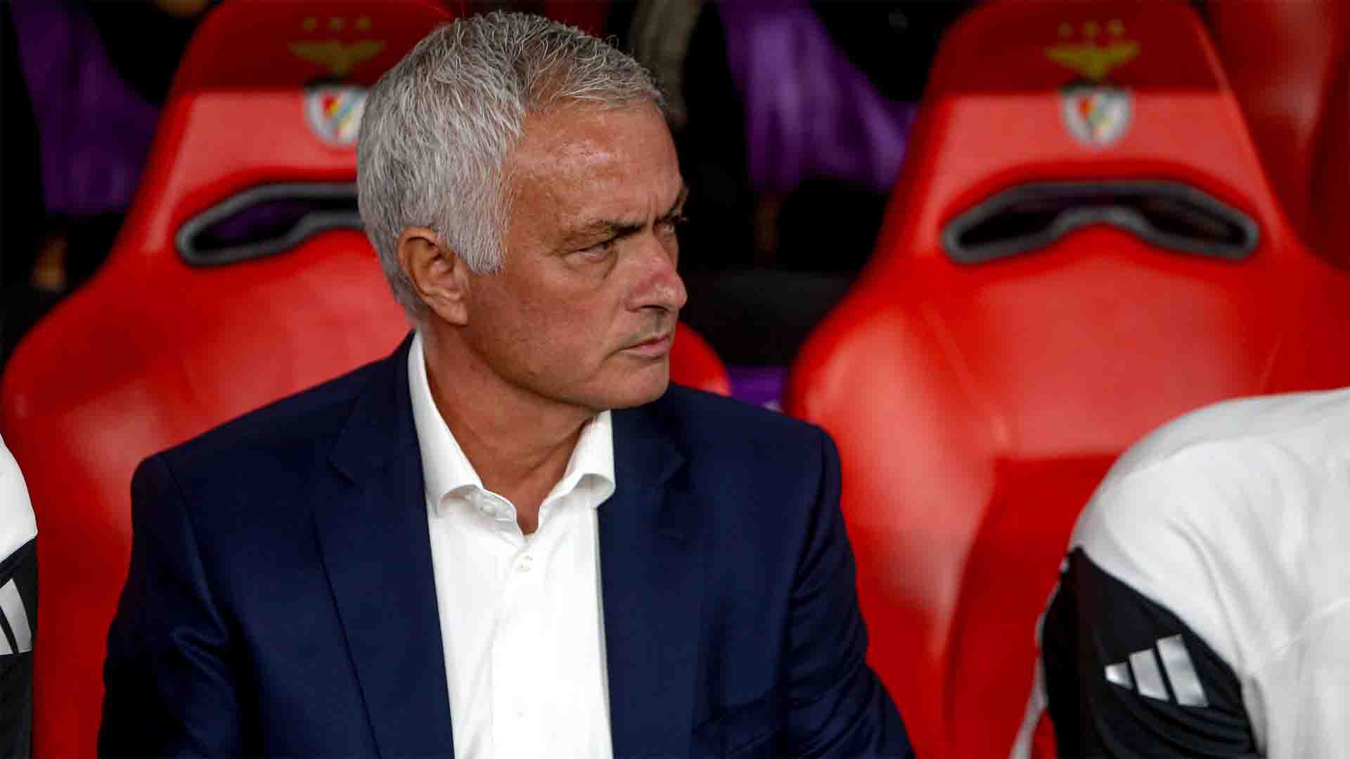 Lima Kandidat Utama Pengganti Liam Rosenior Sebagai Pelatih Chelsea