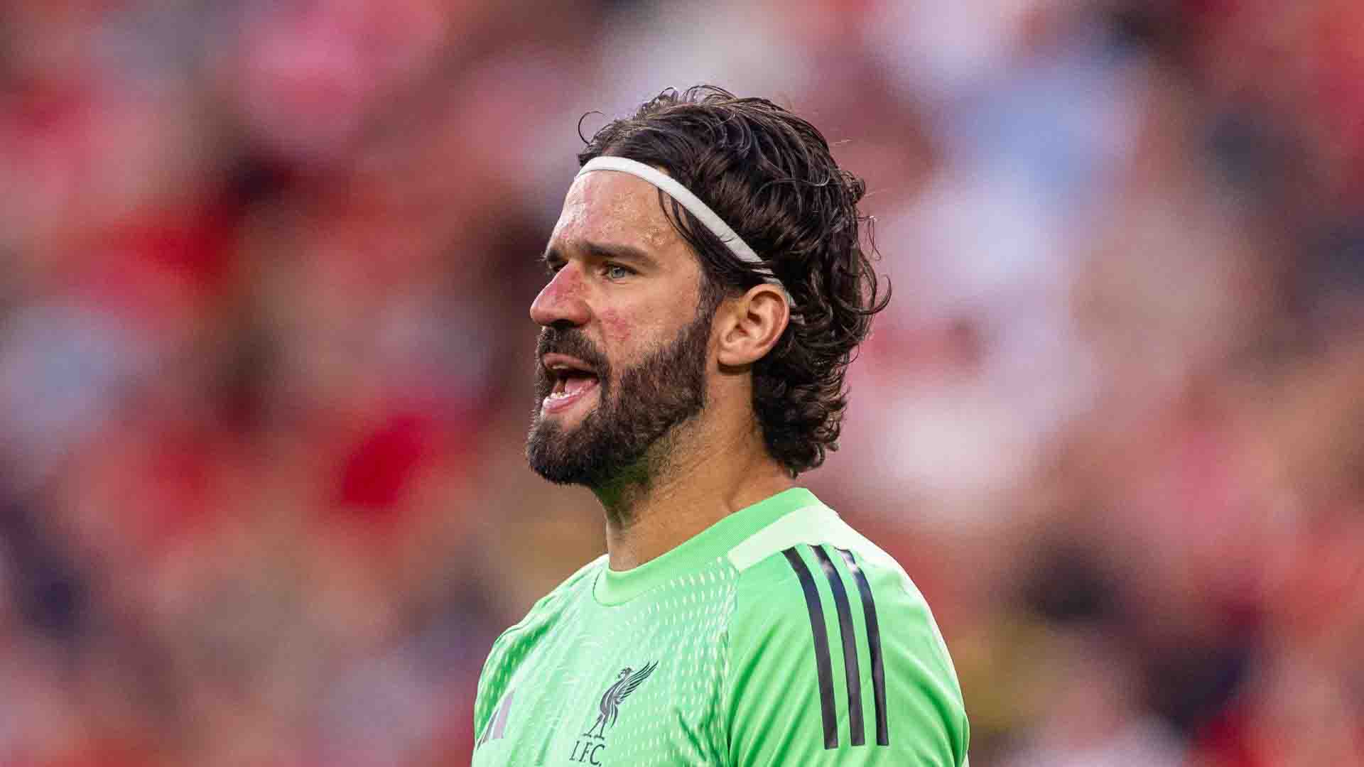 Liverpool Jengkel dengan Taktik Juventus dalam Perburuan Alisson