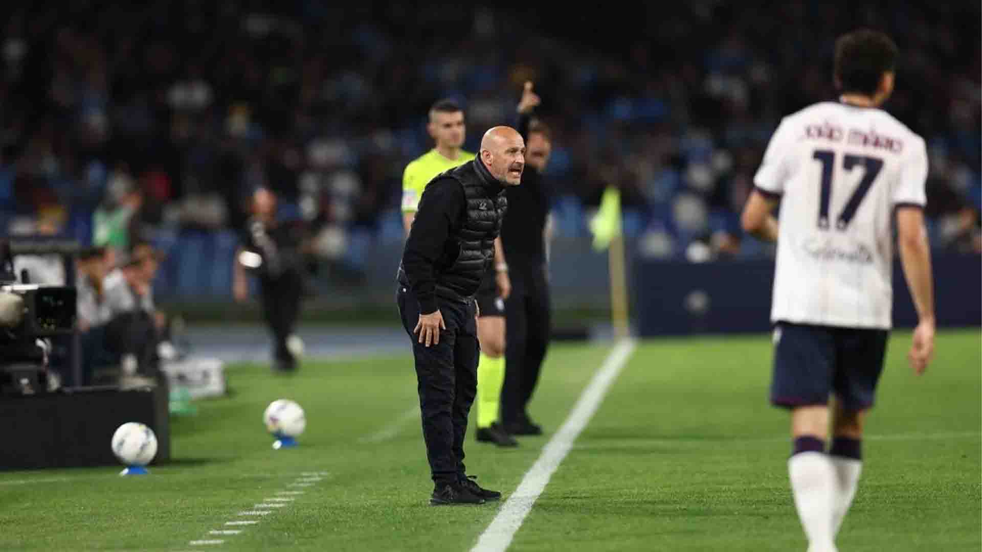 Italiano Ungkap Alasan Cadangkan Rowe dan Teka-teki Masa Depan di Bologna