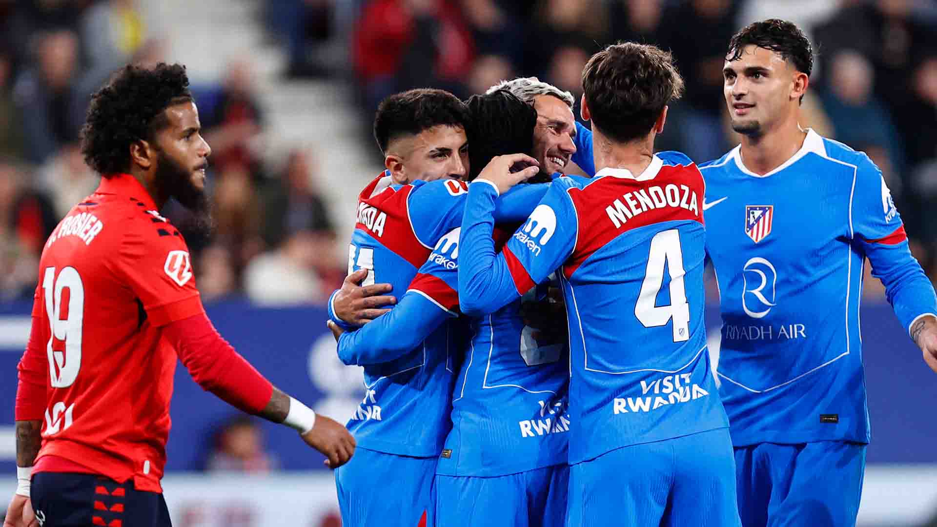 Lookman dan Sørloth Bawa Atletico Madrid Kalahkan Osasuna 2-1