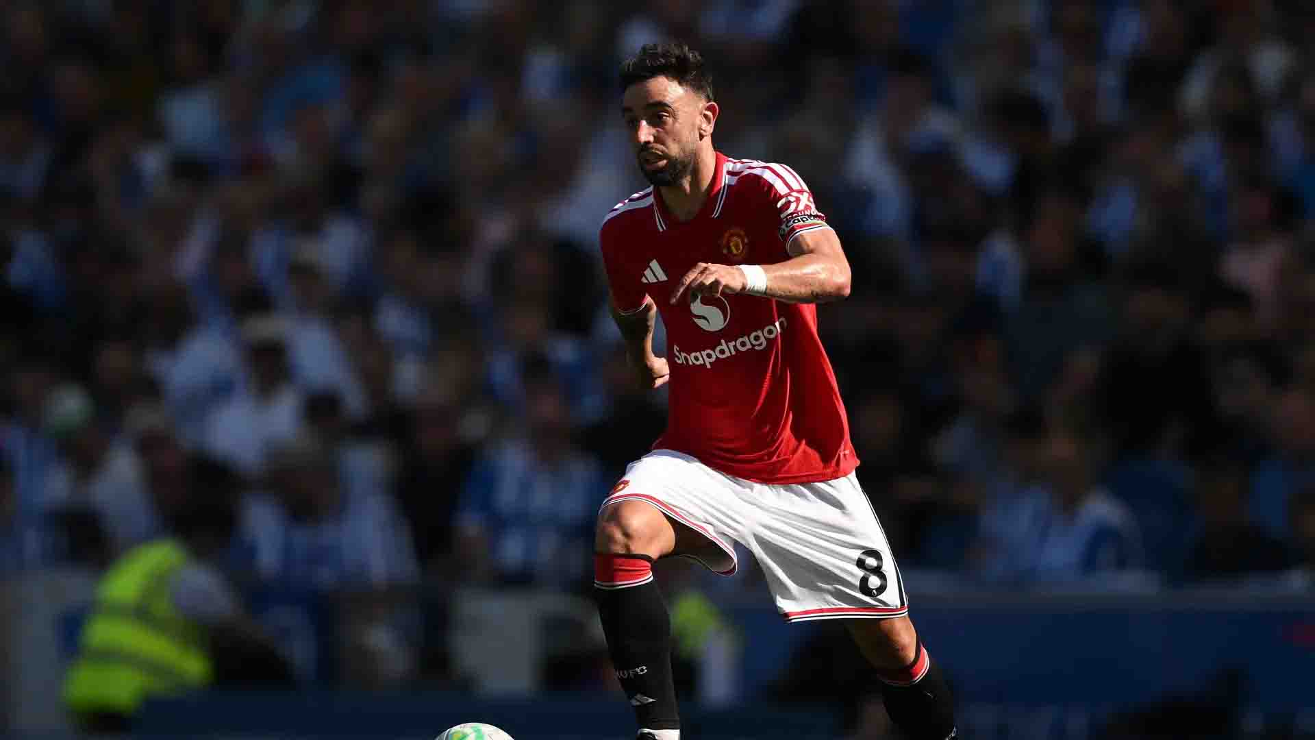 Fernandes Akui Minimnya Trofi di MU, Tapi Optimis Bersama Carrick