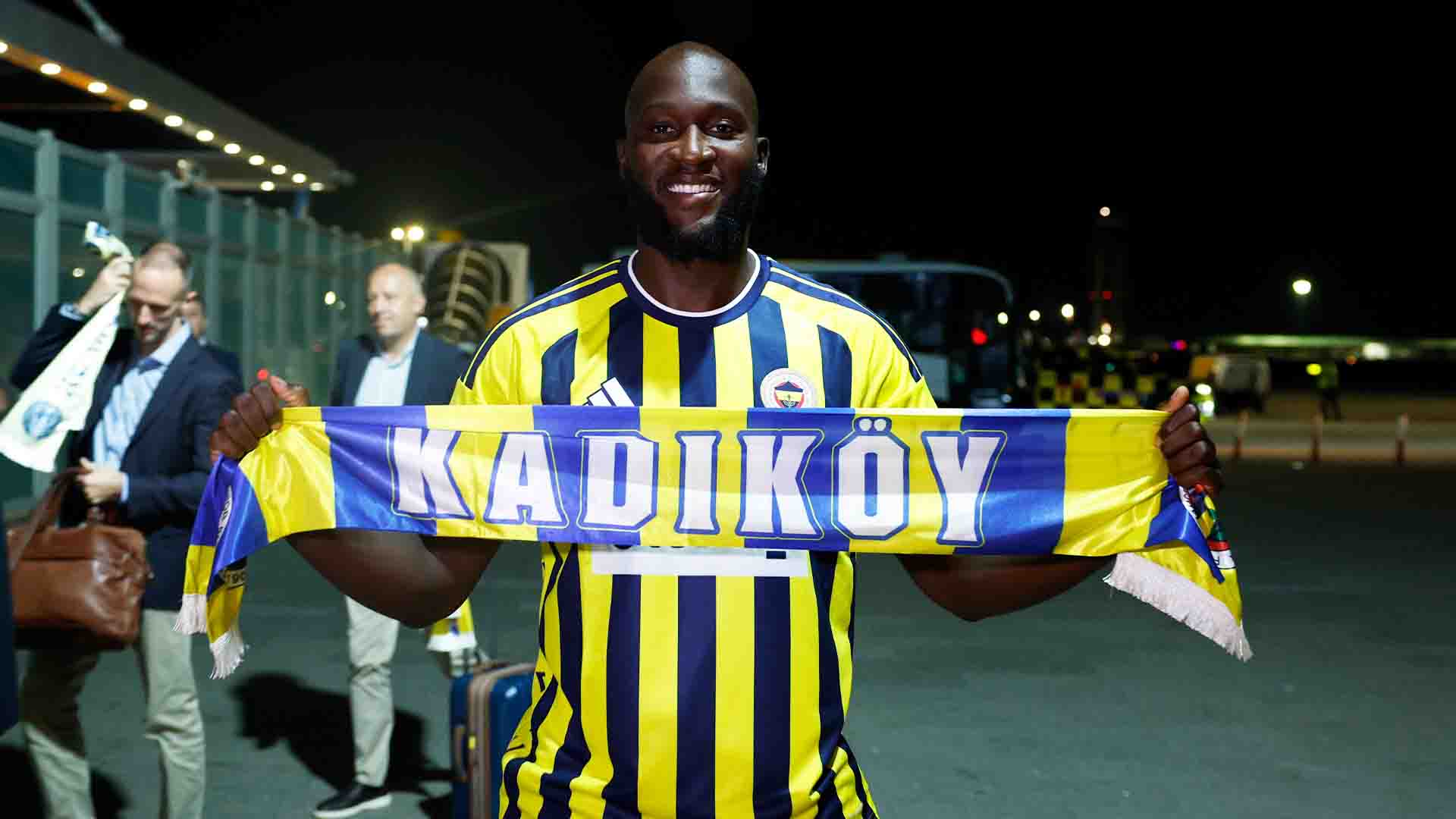 Romelu Lukaku Resmi Berlabuh di Fenerbahçe Usai Tinggalkan Napoli