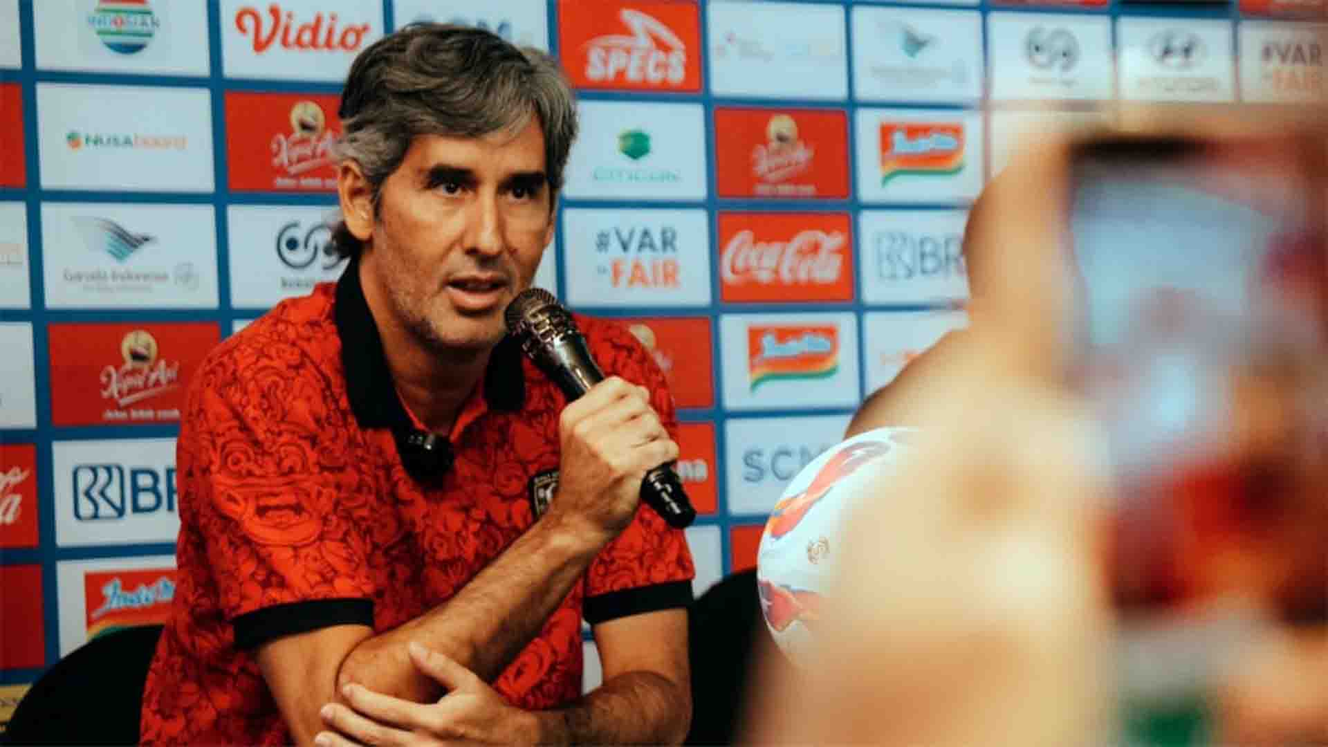 Pelatih di Liga Indonesia yang Pernah Membawa Dua Klub Berbeda Menjadi Juara