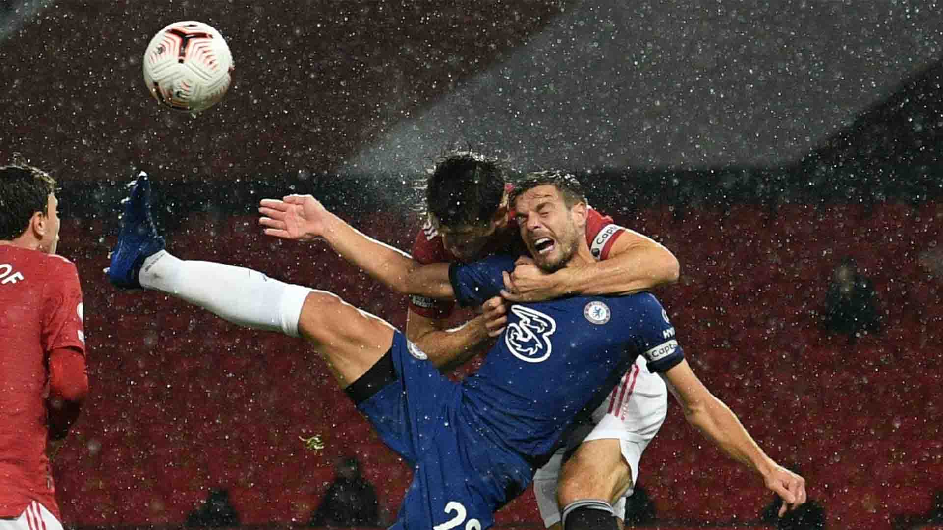 Perbedaan Interpretasi Pelanggaran di Kotak Penalti antara Liga Inggris dan Liga Spanyol