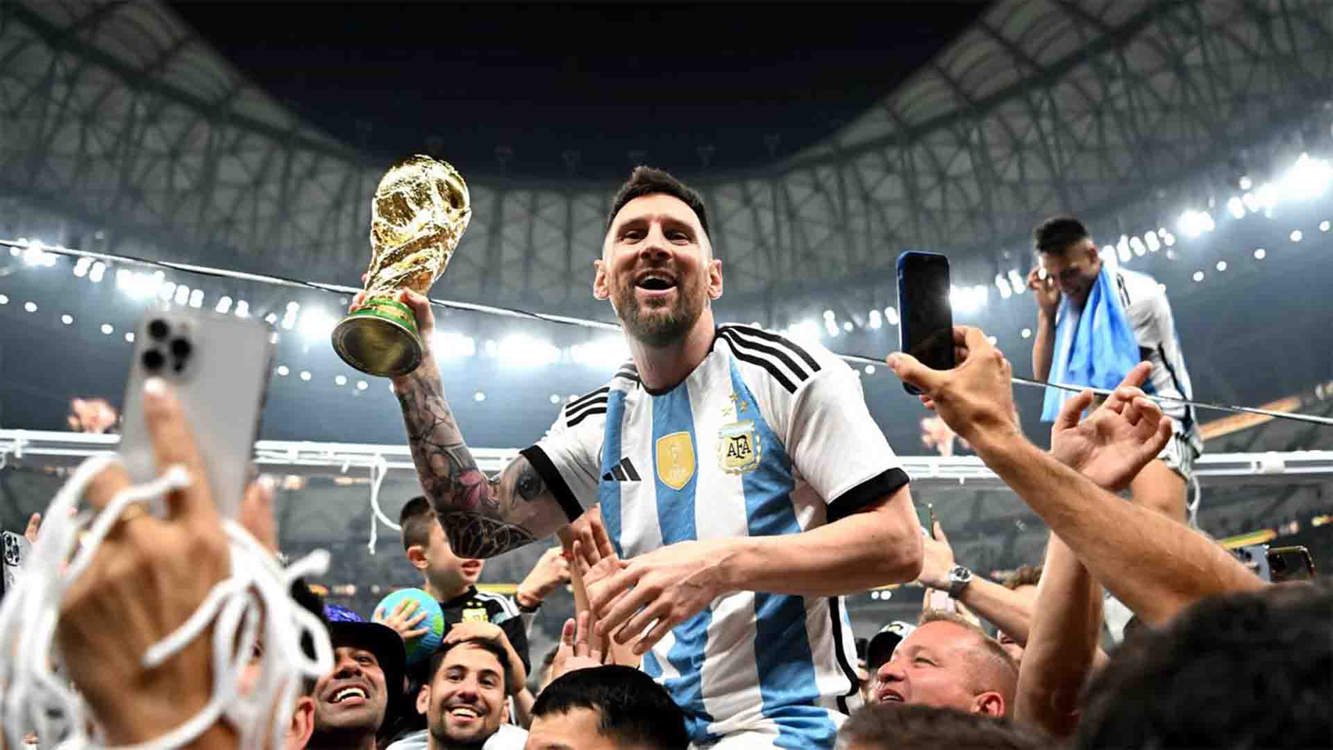 Siapa Pemain Sepak Bola Terbaik Sepanjang Masa?