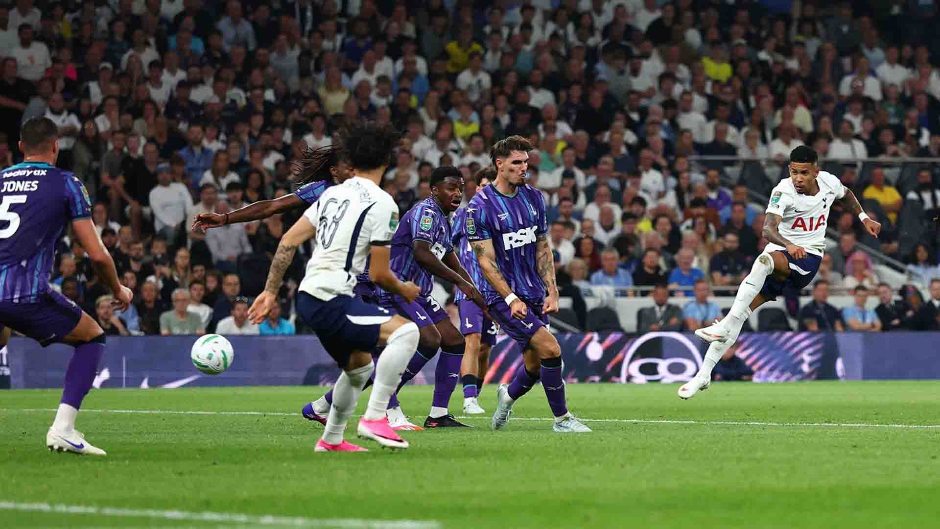 Bantai Charlton 5-1, Tottenham Tantang Liverpool pada Putaran Ketiga Carabao Cup
