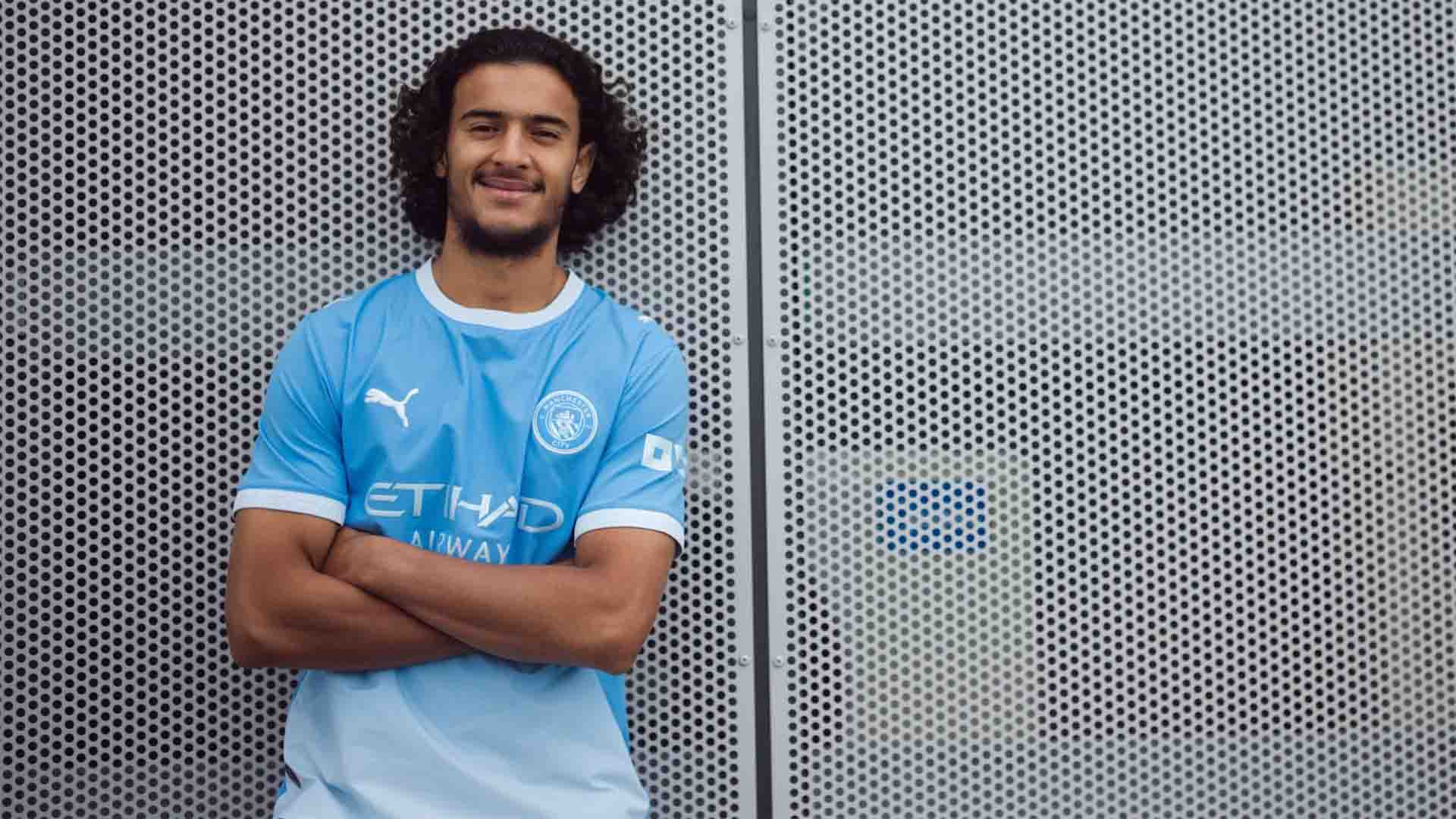 Maresca Tak Ingin Buru-Buru Mainkan Bouaddi di Manchester City
