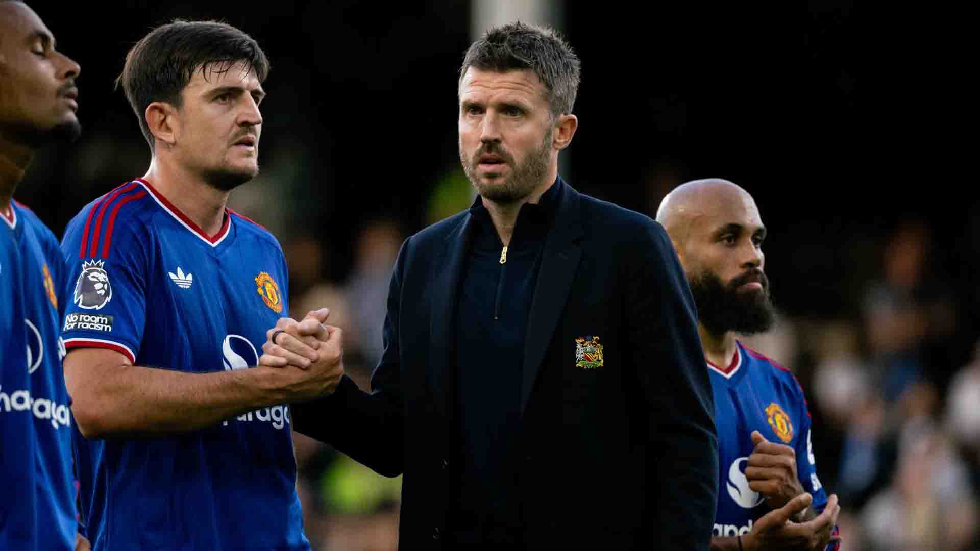 ‘Sangat Memalukan’: Neville Semprot Performa MU, Desak Carrick Stop Bela Pemain