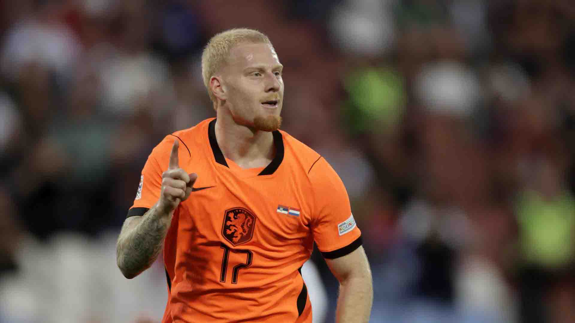 Serbia 1-2 Belanda: Brace Meerdink Bawa Kemenangan Perdana Xavi