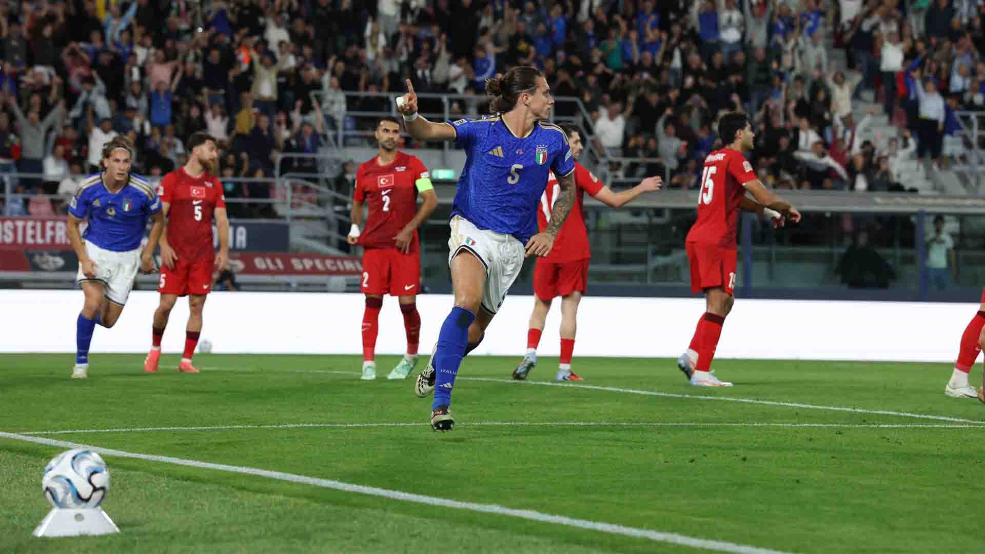 Italia 3-1 Turki: Calafiori dan Pio Esposito Pastikan Azzurri Raih Kemenangan
