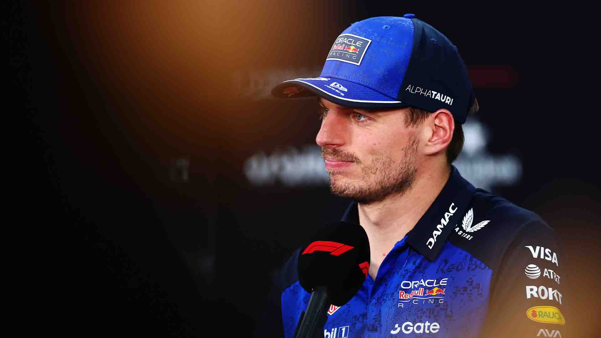 Verstappen Incar Kemenangan Perdana di GP Singapura, Tapi Tak Mau Terlalu Pede