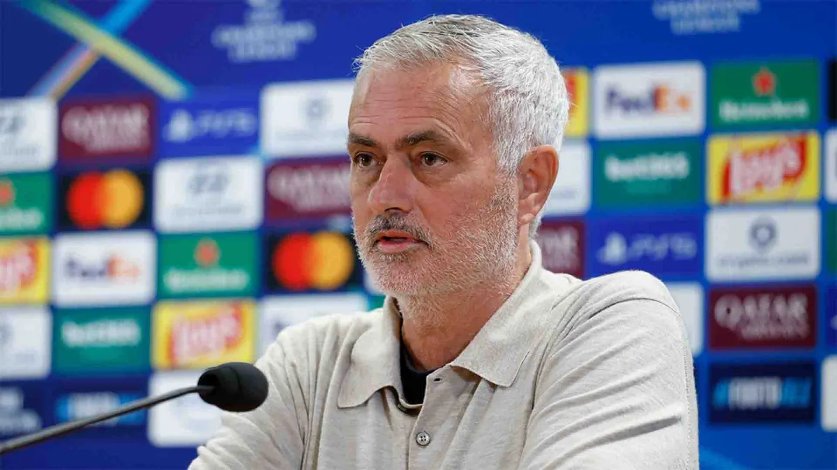 "Selamat untuk Italia": Mourinho Sindir Barcelona dan Penanganan Skandal Wasit di Spanyol