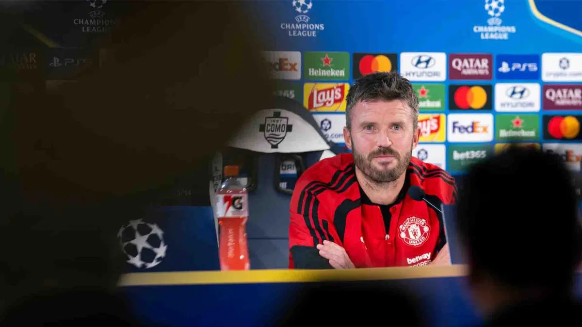Carrick Yakin Masih Didukung Petinggi Man Utd, Bantah Situasi Toksik di Old Trafford