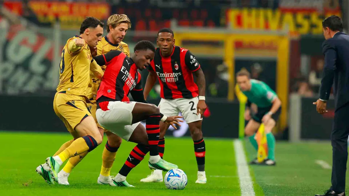 Hattrick Mbangula Bawa Bologna Tumbangkan AC Milan 4-2 di San Siro