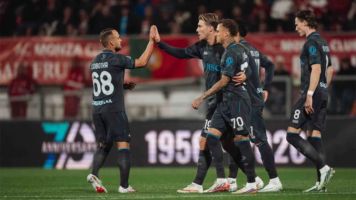 Napoli Hajar Monza 4-1, Partenopei Kembali ke Jalur Kemenangan